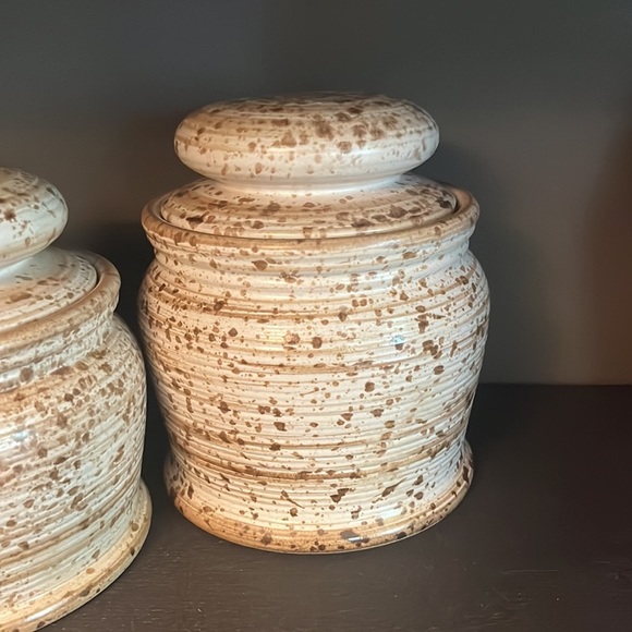 (OOS) Set of 3 Genin Trudeau Beauce Pottery Canisters - Picture 6 of 13